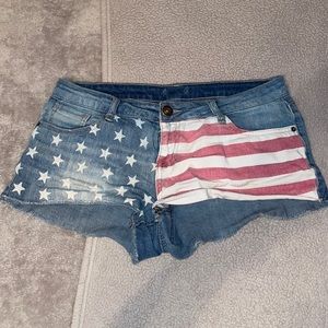 Patriotic shorts size 7/8